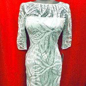 TAHARI NWT SIZE 10
